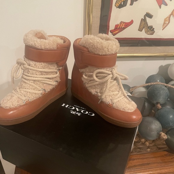 ❤️Final Price❤️Coach Monroe Shearling Saddle Leather Bootie - Picture 11 of 12